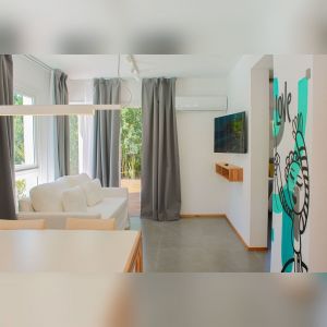 -2-ambientes-1-y-2-piso-living-comedor-